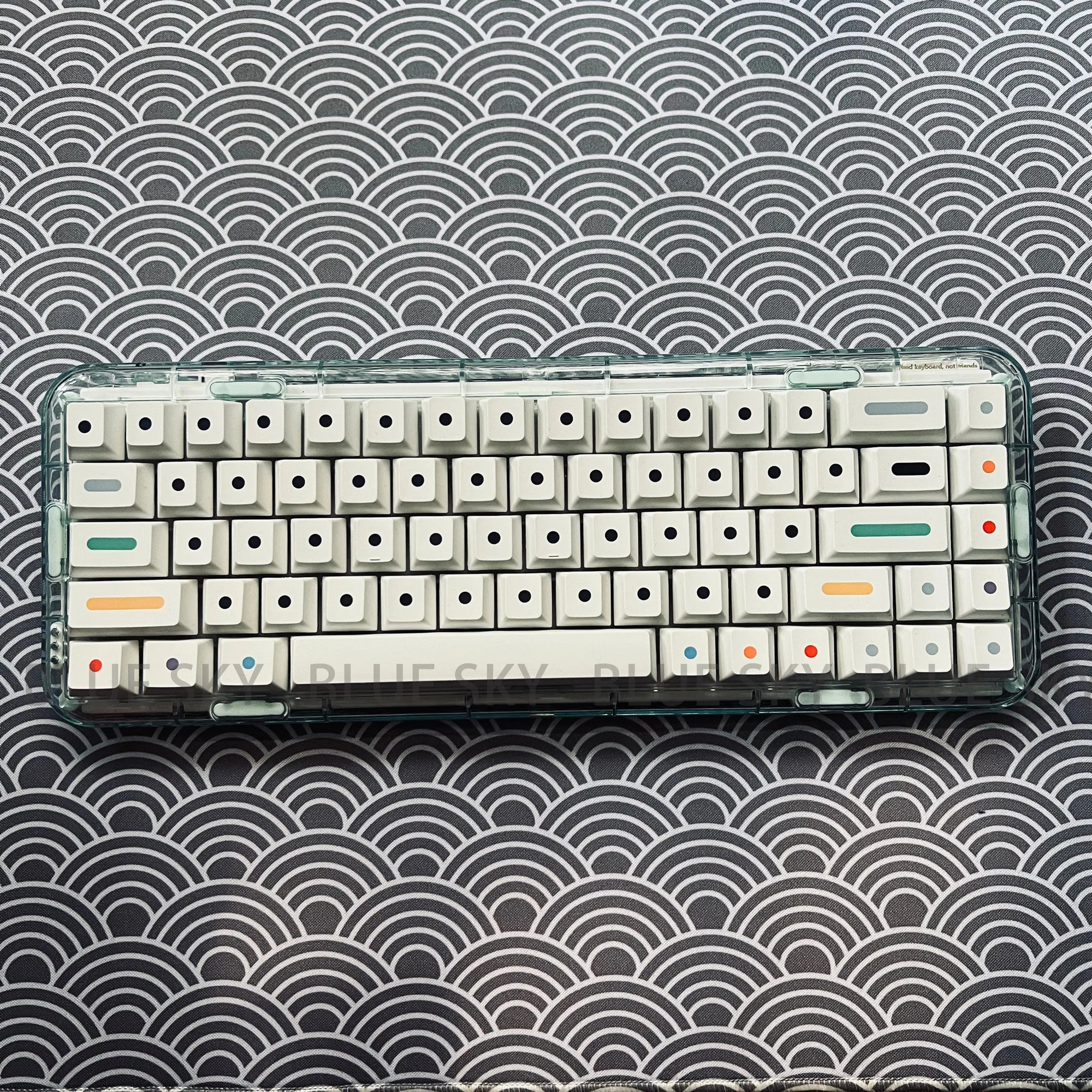 【在庫あり】GMK ドット キーキャップ チェリー プロファイル PBT キーキャップ 染料昇華 125 キー MX スイッチ メカニカル キーボード